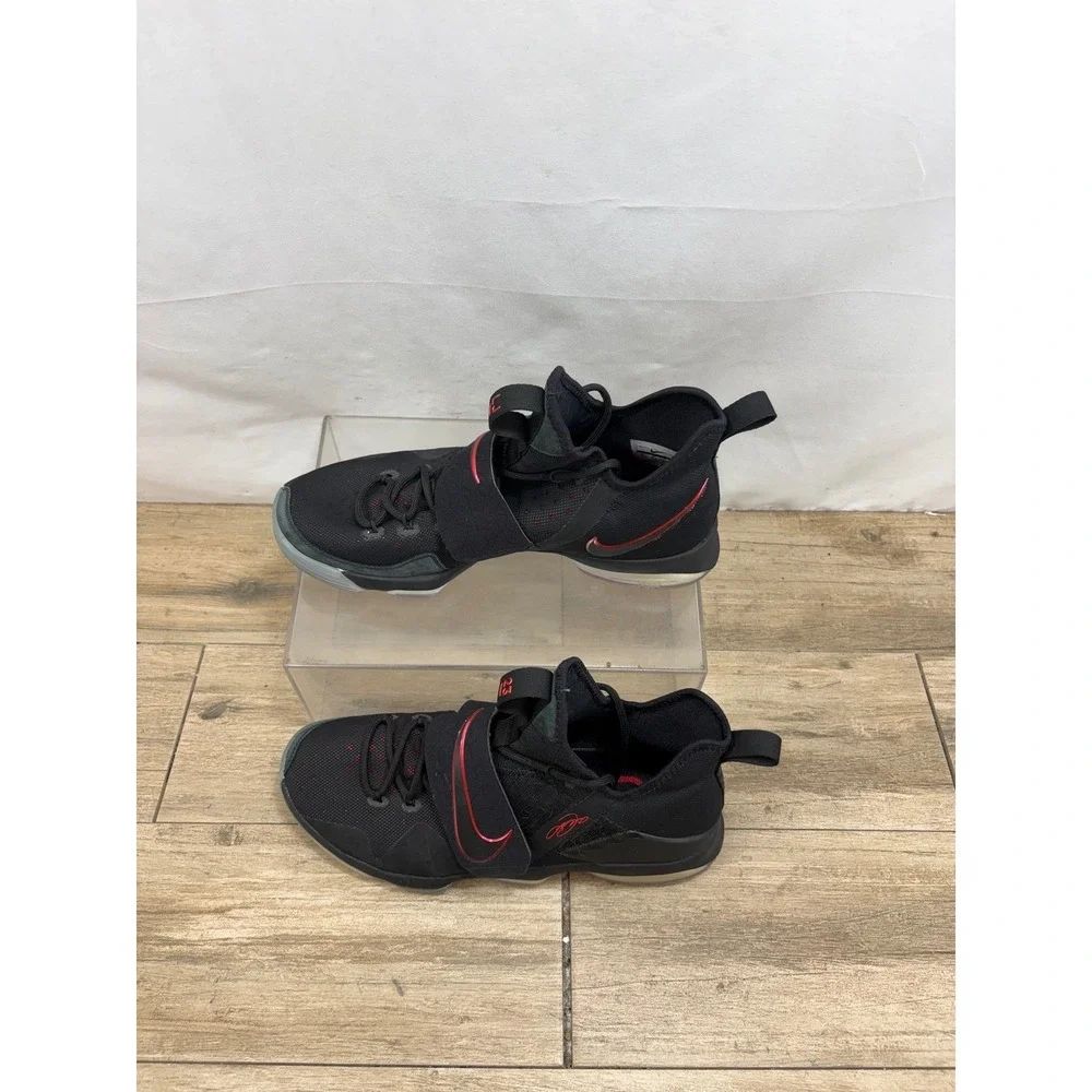 Nike LeBron XIV Men's Basketball Sneakers‎ 852405-004